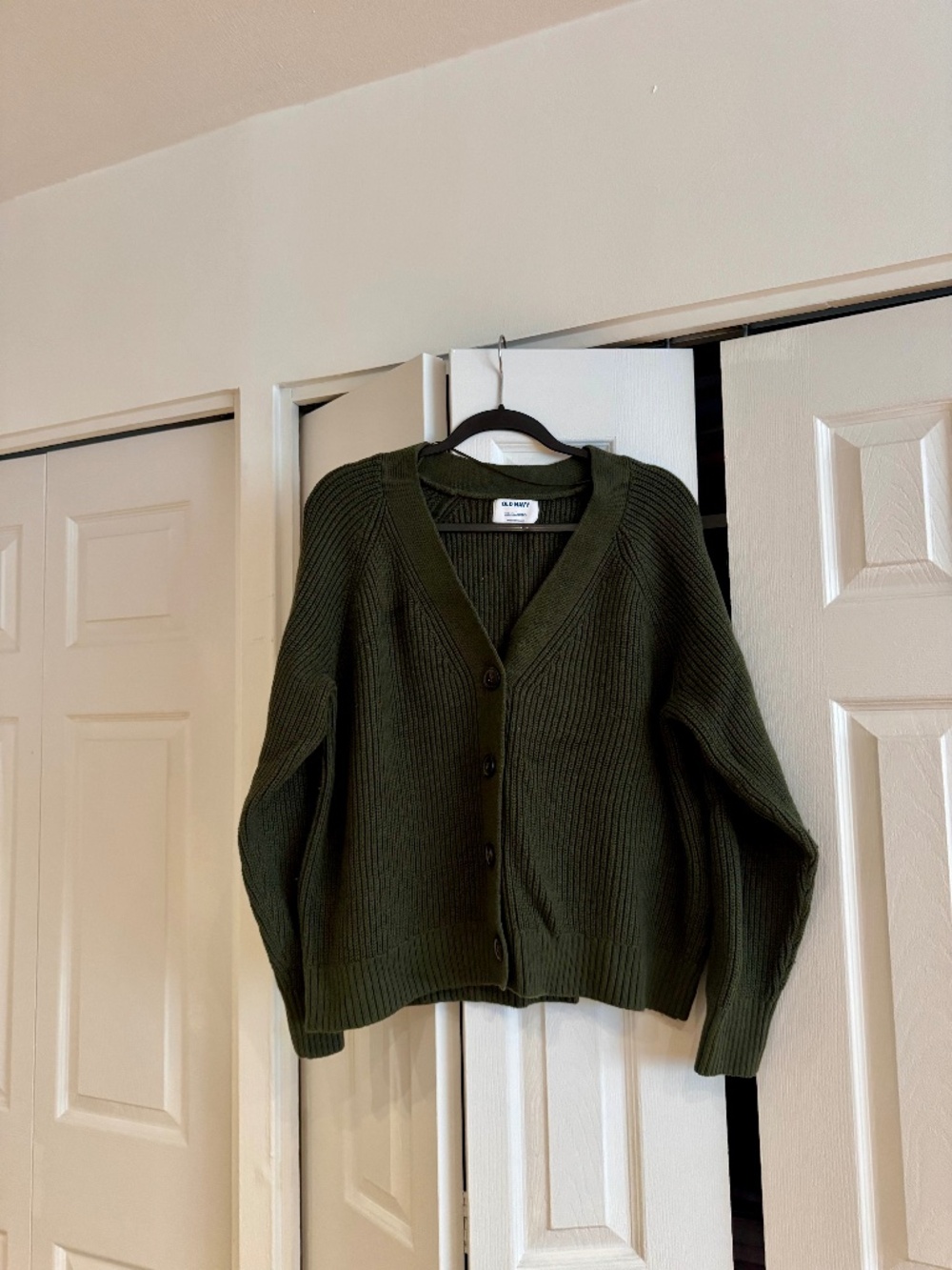 Old Navy V Neck Button Up Sweater in Olive